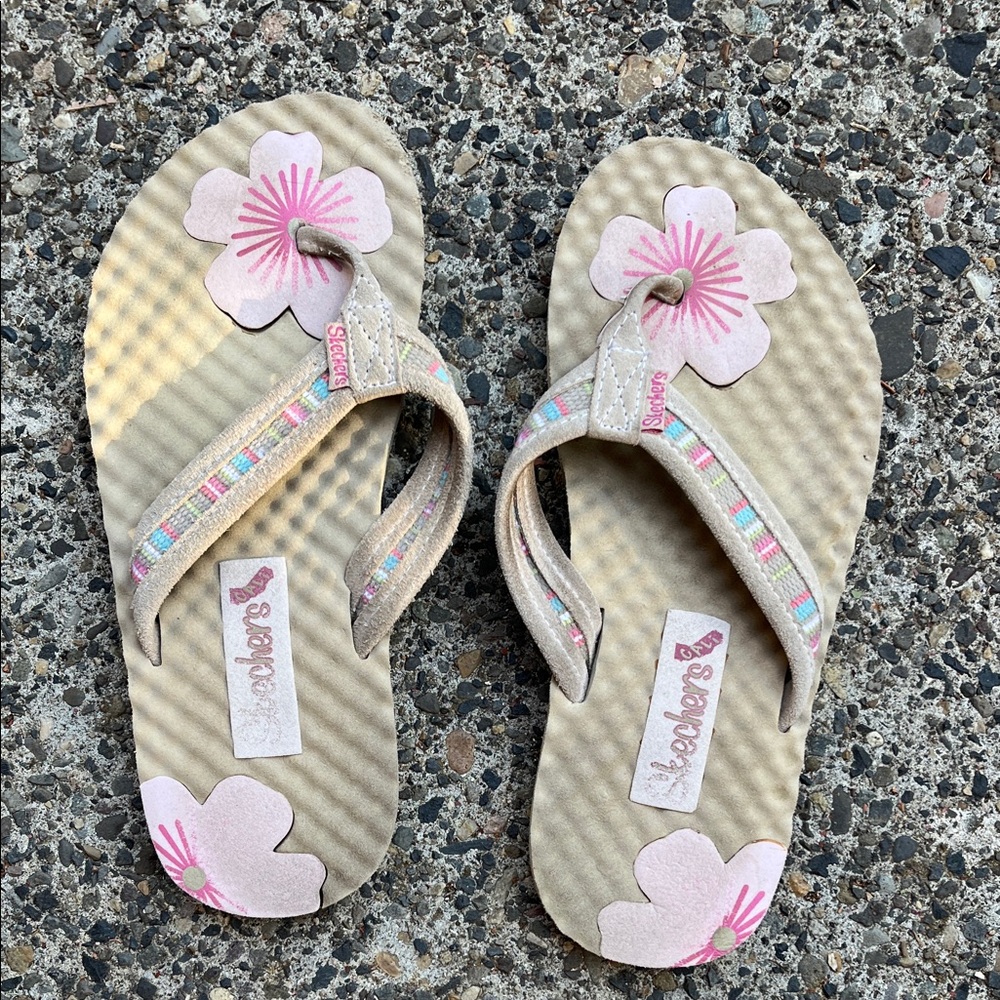 Skechers Beige and Pink Floral Sandals